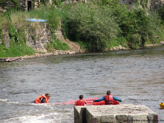 vltava_moldva_bugyborek_77