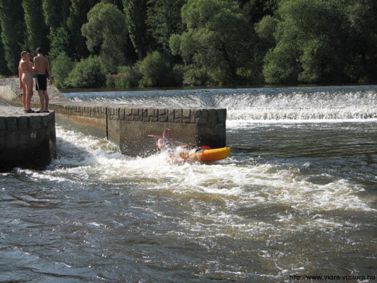 vltava_moldva_bugyborek_86